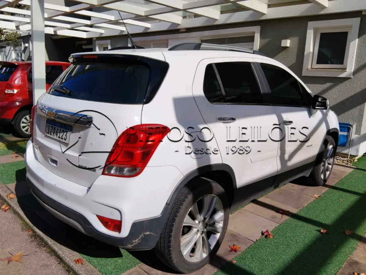 LOTE 100 - CAMIONETA I/CHEV TRACKER PREMIER, ANO/MODELO: 2019, PLACA: IZX4I23