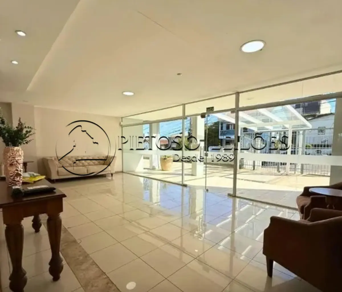 Apartamento no Centro (foto 1 de 3)