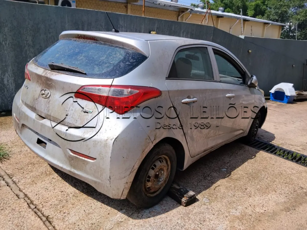 LOTE 508 - AUTOMÓVEL MARCA HYUNDAI MODELO: HB20 1.0M COMFOR, ANO: 2014, MODELO: 2015, PLACA: IWH7296.