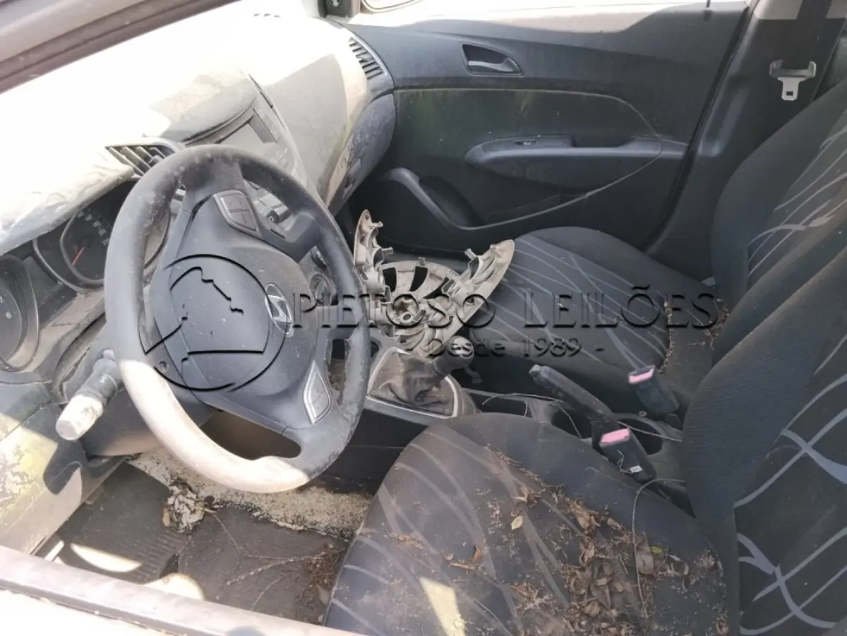 LOTE 508 - AUTOMÓVEL MARCA HYUNDAI MODELO: HB20 1.0M COMFOR, ANO: 2014, MODELO: 2015, PLACA: IWH7296.