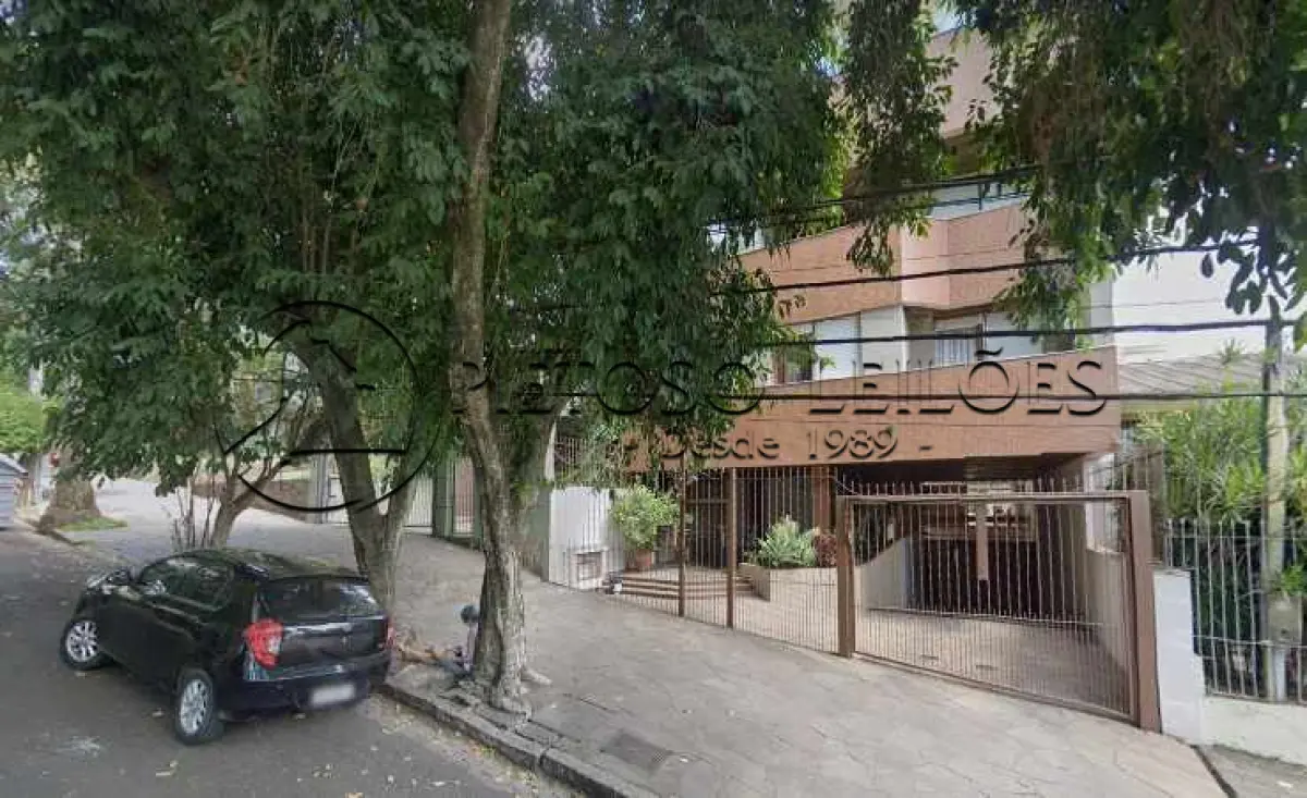 LOTE 004 - PORTO ALEGRE/RS - APARTAMENTO Nº 201 E  QUATRO GARAGENS, DO PRÉDIO SITO À RUA CARLOS VON KOSERITZ, Nº 533,  BAIRRO HIGIENÓPOLIS