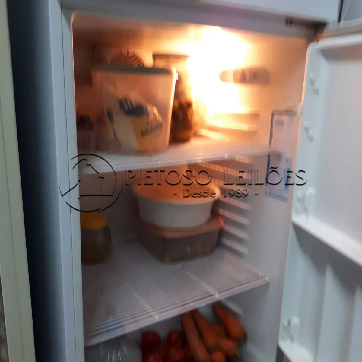 LOTE 013 - 01 (UM) REFRIGERADOR CONTINENTAL DUPLEX BRANCO