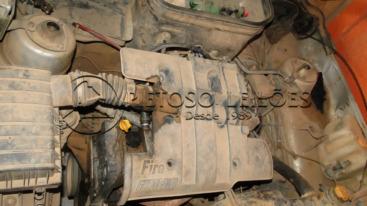 LOTE 007 - FIAT/UNO MILLE FIRE, ANO/MODELO: 2005/2006, PLACA: IMK3800, 