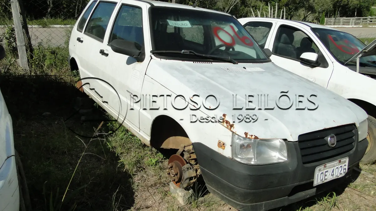 LOTE 006 - FIAT/UNO MILLE ECONOMY, ANO/MODELO: 2009/2010, PLACA: IQE4026, 