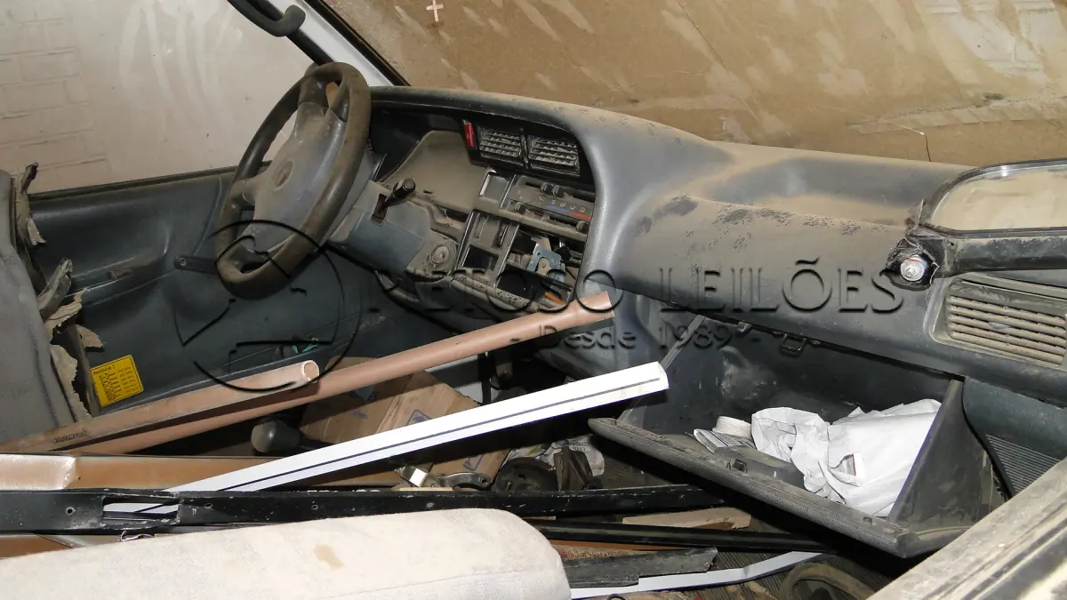 LOTE 003 - I/JINBEI VAN NIKS ESCO, ANO/MODELO: 2013/2014, PLACA: IVT7729,
