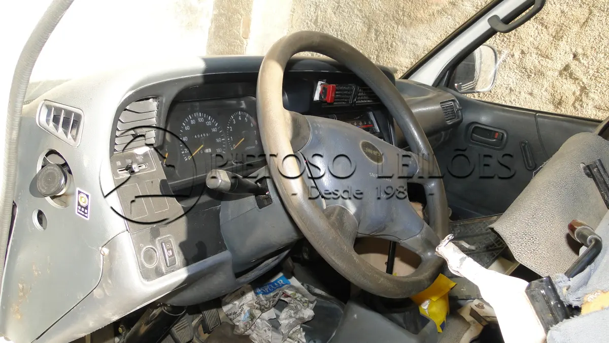 LOTE 078 - I/JINBEI VAN NIKS ESCO, ANO/MODELO: 2013/2014, PLACA: IVT7457