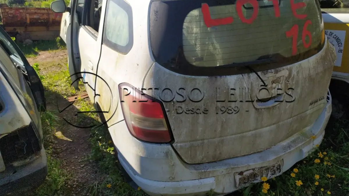 LOTE 016 - CHEV/SPIN 1.8L MT LTZ, ANO/MODELO: 2013/2014, PLACA: IUU1758,