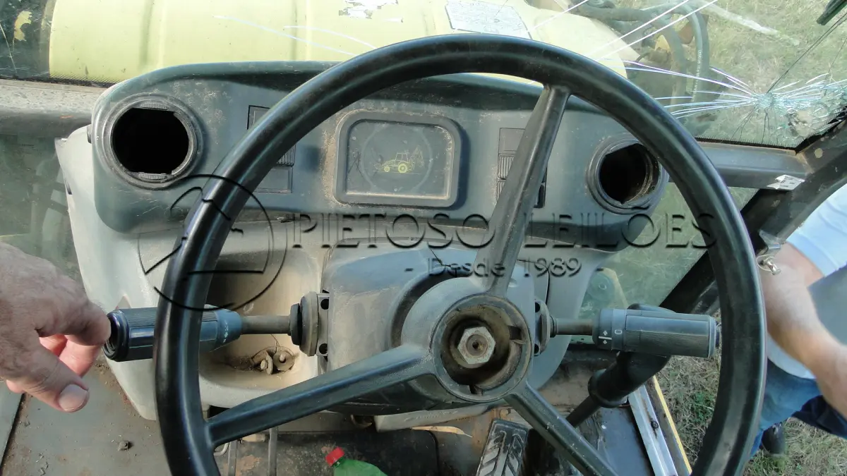 LOTE 018 - RETROESCAVADEIRA NEW HOLLAND LB 90 ANO 2008.