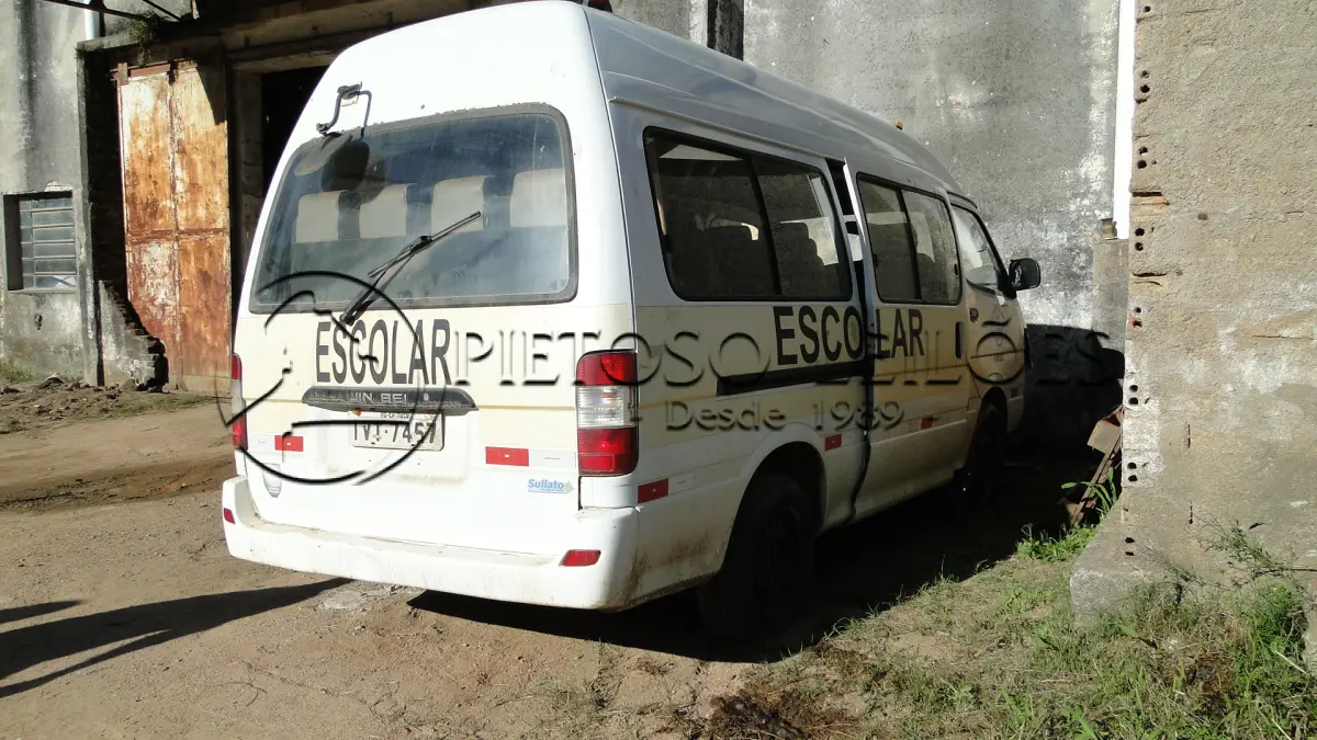 LOTE 078 - I/JINBEI VAN NIKS ESCO, ANO/MODELO: 2013/2014, PLACA: IVT7457