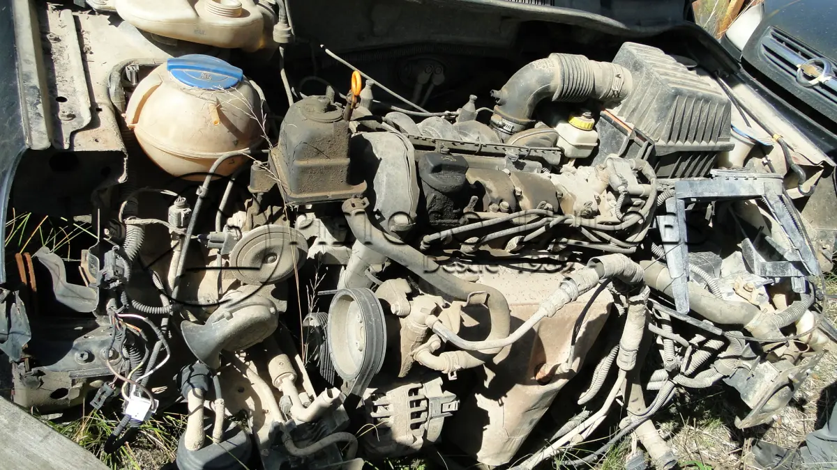 LOTE 049 - VW/GOL 1.6, ANO/MODELO: 2008/2009, PLACA: IPI5367,