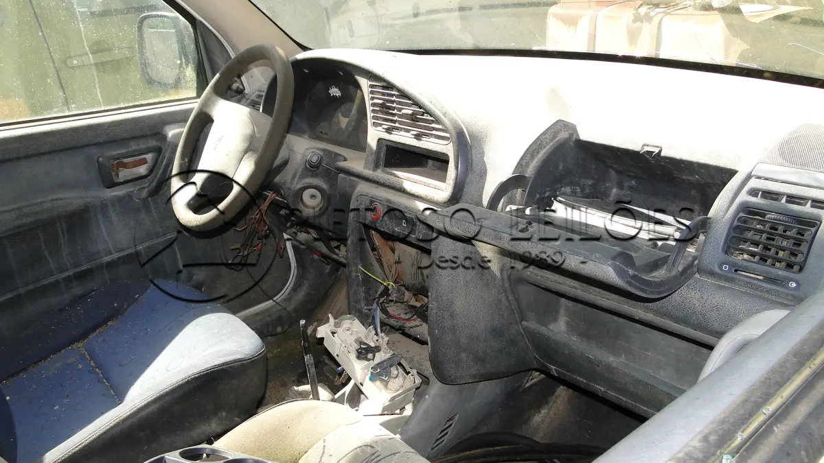 LOTE 025 - I/PEUGEOT PART F 625K 16, ANO/MODELO: 2007/2008, PLACA: IOB7514,