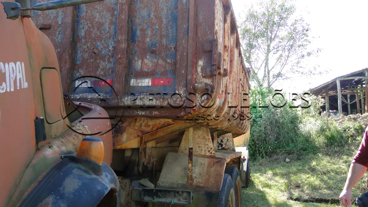 LOTE 072 - M.BENZ/L 1113, ANO/MODELO: 1977/1977, PLACA: IHO8058,