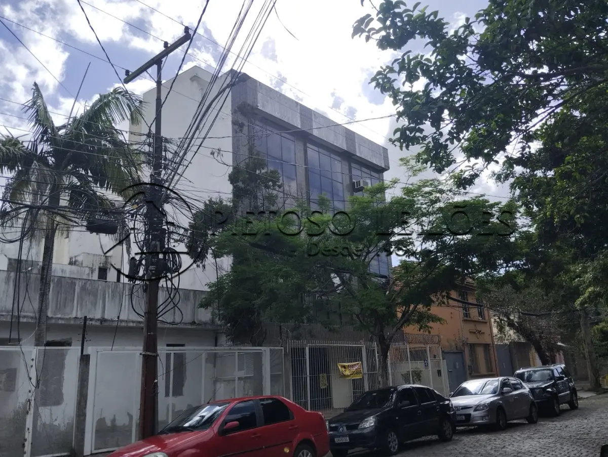 LOTE 002 - PORTO ALEGRE/RS - SALA Nº 402 DO EDIFÍCIO CENTRO PROFISSIONAL ROBERTO FUHRMANN, NA RUA ALMIRANTE BARROSO Nº 587, BAIRRO FLORESTA