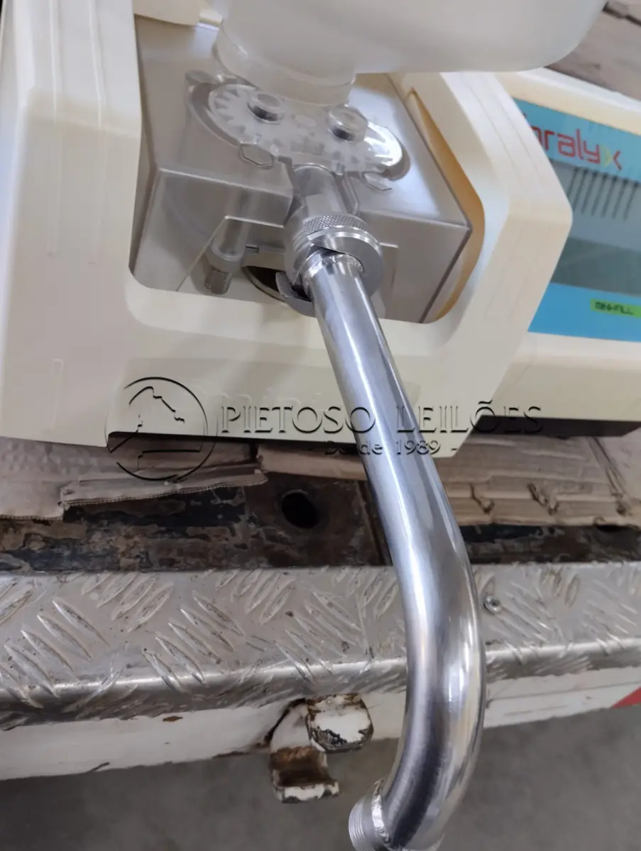 LOTE 013 - 01 (UMA) MÁQUINA DOSADORA ELÉTRICA, MARCA BRALYX