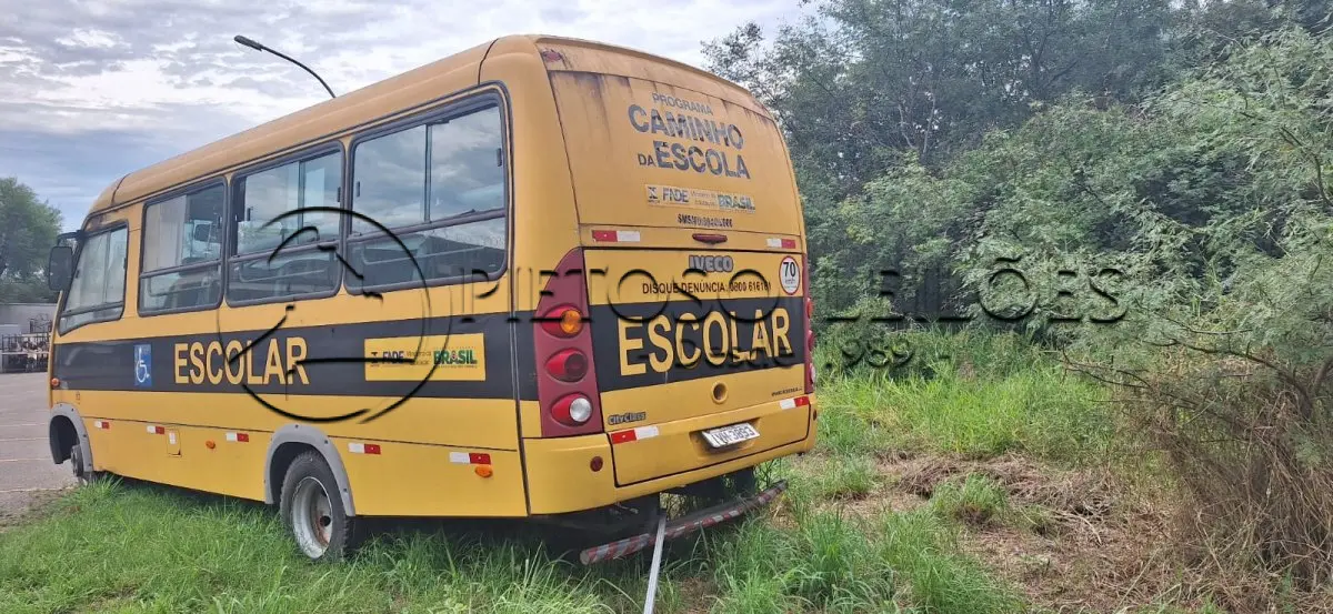 LOTE 001 - Tipo: Ônibus, Marca/Mod.: IVECO/CITYCLASS 70C17, Ano/modelo: 2013/2014, Placa: IVH3893.
