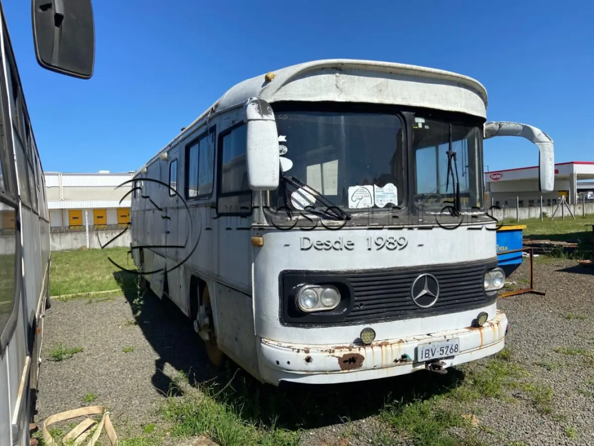 LOTE 101 - MOTOR-CASA/ÔNIBUS, PLACA: IBV5768, ANO/MODELO: 1977.