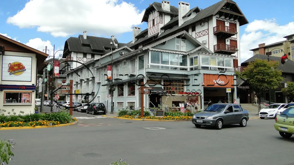 LOTE 200 - GRAMADO/RS - HOTEL MODEVIE BOUTIQUE HOTEL, NA RUA AUGUSTO ZATTI, Nº 160, CENTRO.
