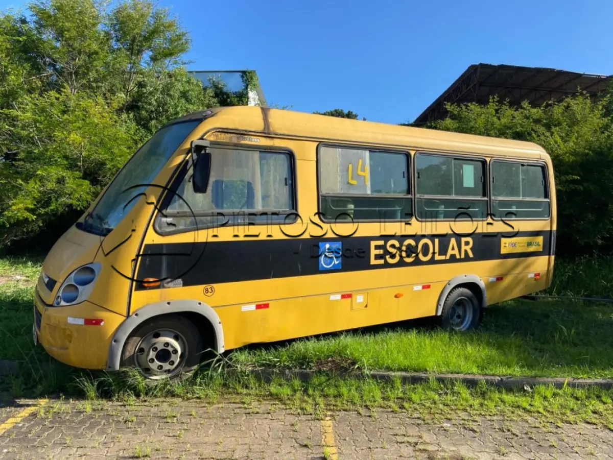 LOTE 001 - Tipo: Ônibus, Marca/Mod.: IVECO/CITYCLASS 70C17, Ano/modelo: 2013/2014, Placa: IVH3893.