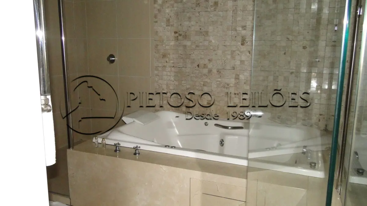 LOTE 200 - GRAMADO/RS - HOTEL MODEVIE BOUTIQUE HOTEL, NA RUA AUGUSTO ZATTI, Nº 160, CENTRO.