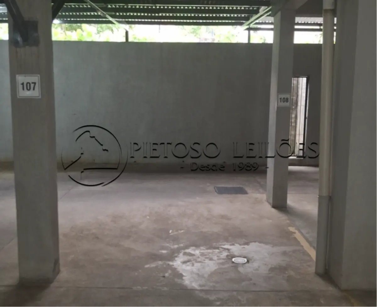 LOTE 103 - ENCANTADO/RS - O BOX Nº 107 DO EDIFÍCIO COMERCIAL E RESIDENCIAL INFINITY, LOCALIZADO NA RUA DUQUE DE CAXIAS, Nº 1.397, NO BAIRRO CENTRO.