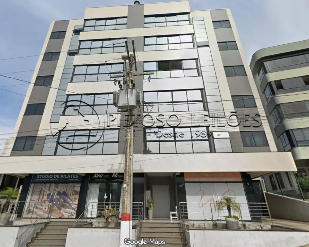 LOTE 102 - ENCANTADO/RS - O BOX Nº 03 DO EDIFÍCIO COMERCIAL E RESIDENCIAL INFINITY, LOCALIZADO NA RUA DUQUE DE CAXIAS, Nº 1.397, NO BAIRRO CENTRO.