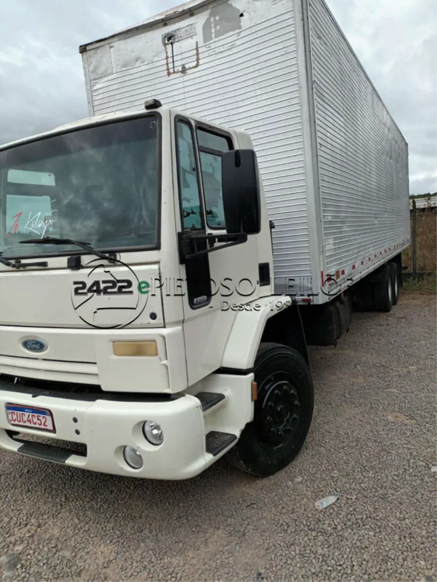 LOTE 001 - CAMINHÃO FORD/CARGO 2422 E, ANO/MODELO: 2009, PLACA: CUC4C52