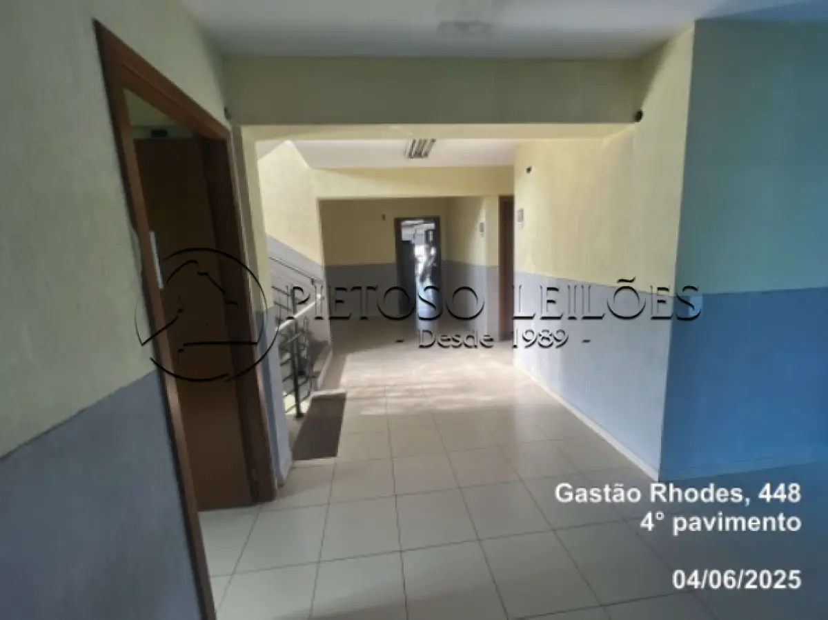 LOTE 001 - PORTO ALEGRE/RS - PRÉDIO COMERCIAL COM 7 PAVIMENTOS - BAIRRO SANTANA
