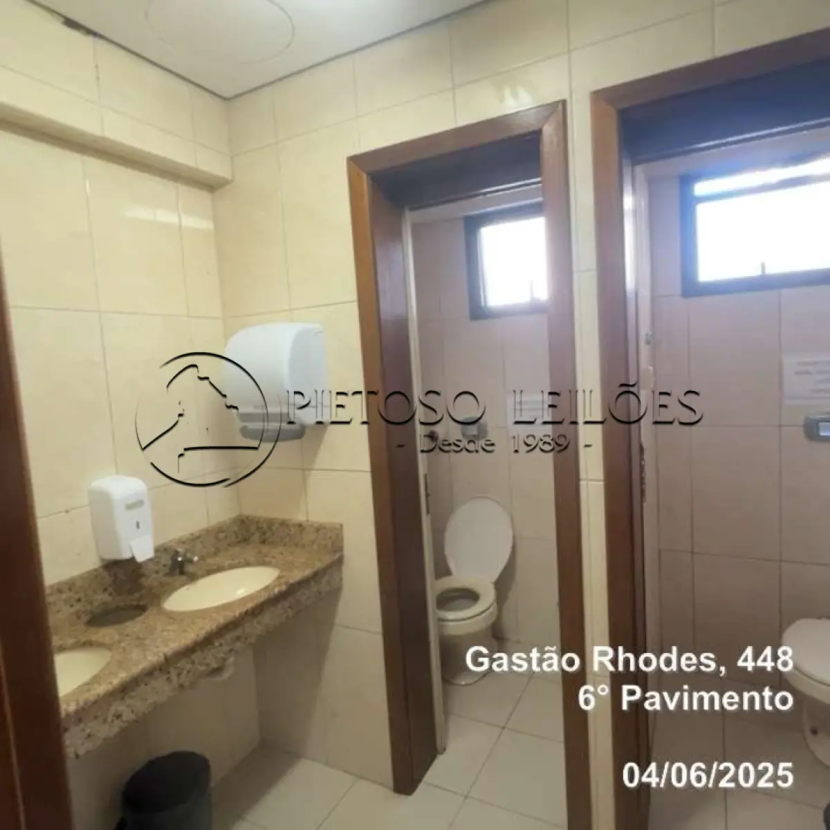 LOTE 001 - PORTO ALEGRE/RS - PRÉDIO COMERCIAL COM 7 PAVIMENTOS - BAIRRO SANTANA