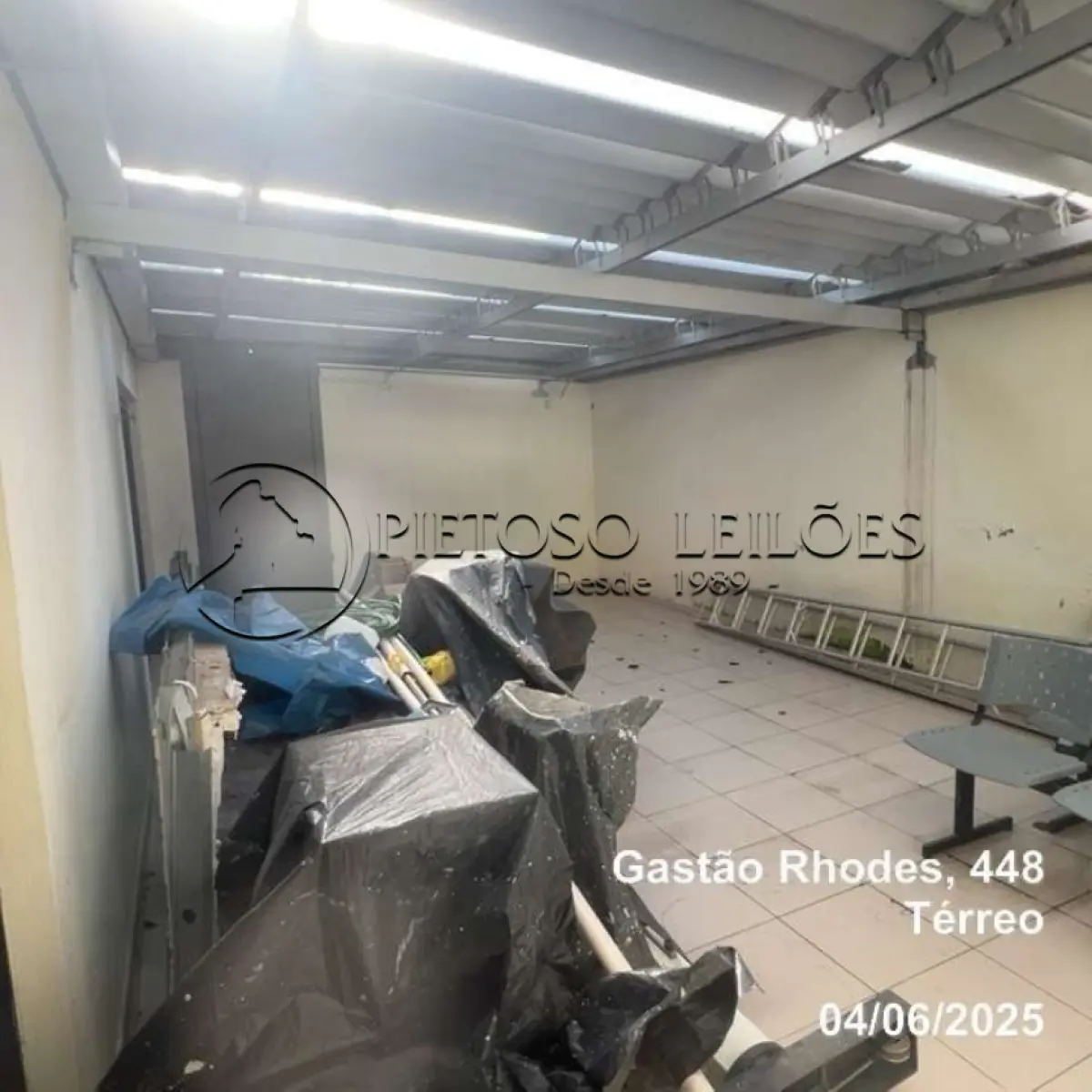 LOTE 001 - PORTO ALEGRE/RS - PRÉDIO COMERCIAL COM 7 PAVIMENTOS - BAIRRO SANTANA