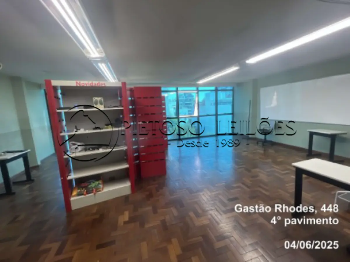 LOTE 001 - PORTO ALEGRE/RS - PRÉDIO COMERCIAL COM 7 PAVIMENTOS - BAIRRO SANTANA
