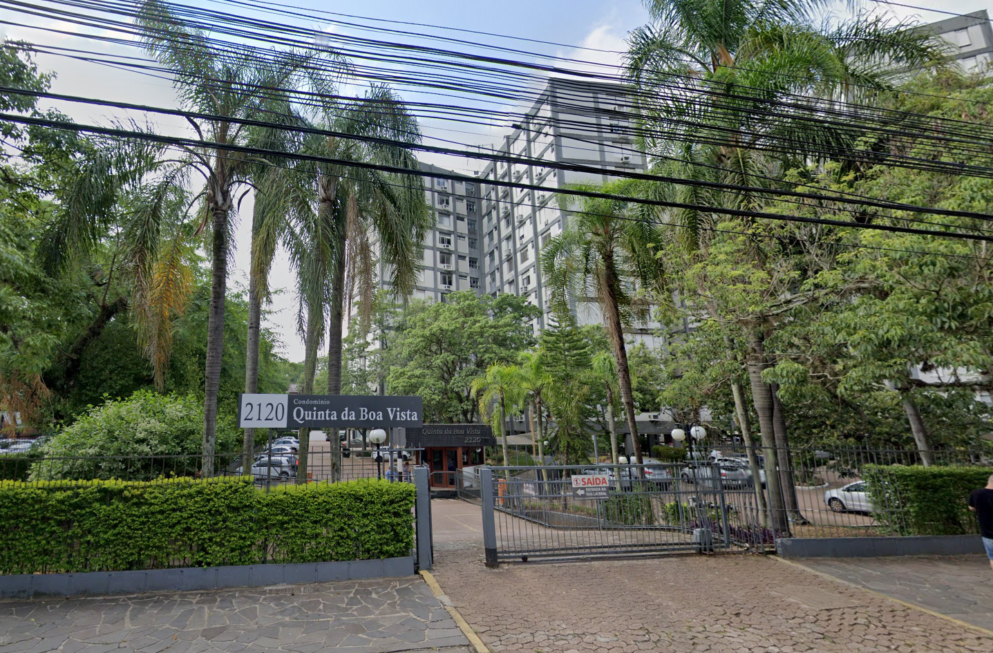 Imagem do imóvel Porto Alegre/rs - Apartamento Nº 815, Do Bloco Ii, Do Condomínio Edifício Quinta Da Boa Vista, Na Rua Anita Garibaldi Nº 2.120.