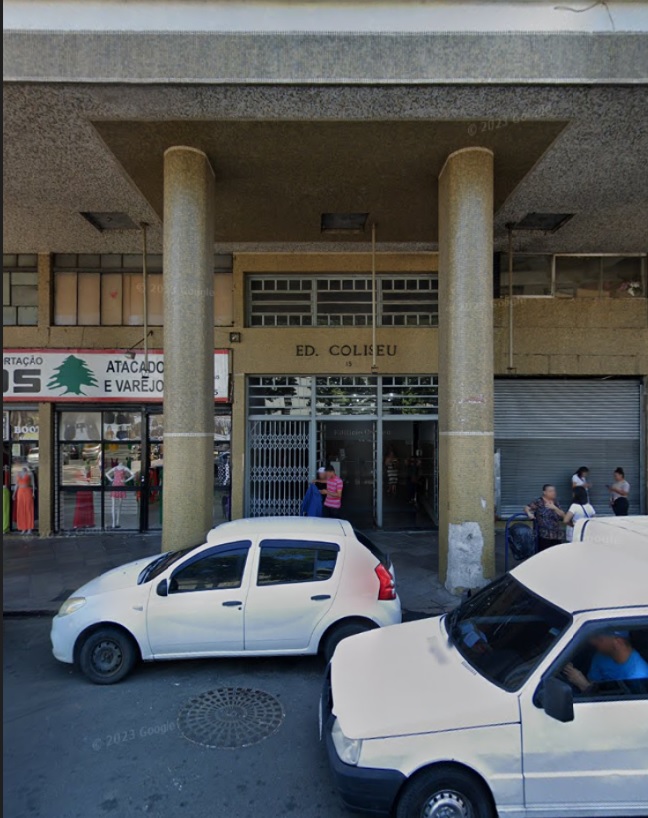 Opção De Pagamento Parcelado - Leia As Observações // Porto Alegre/rs – Conjunto Nº 202 Do Ed. Coliseu, Praça Osvaldo Cruz, Nº 15. Bairro Centro Histórico., localizado em Porto Alegre - RS