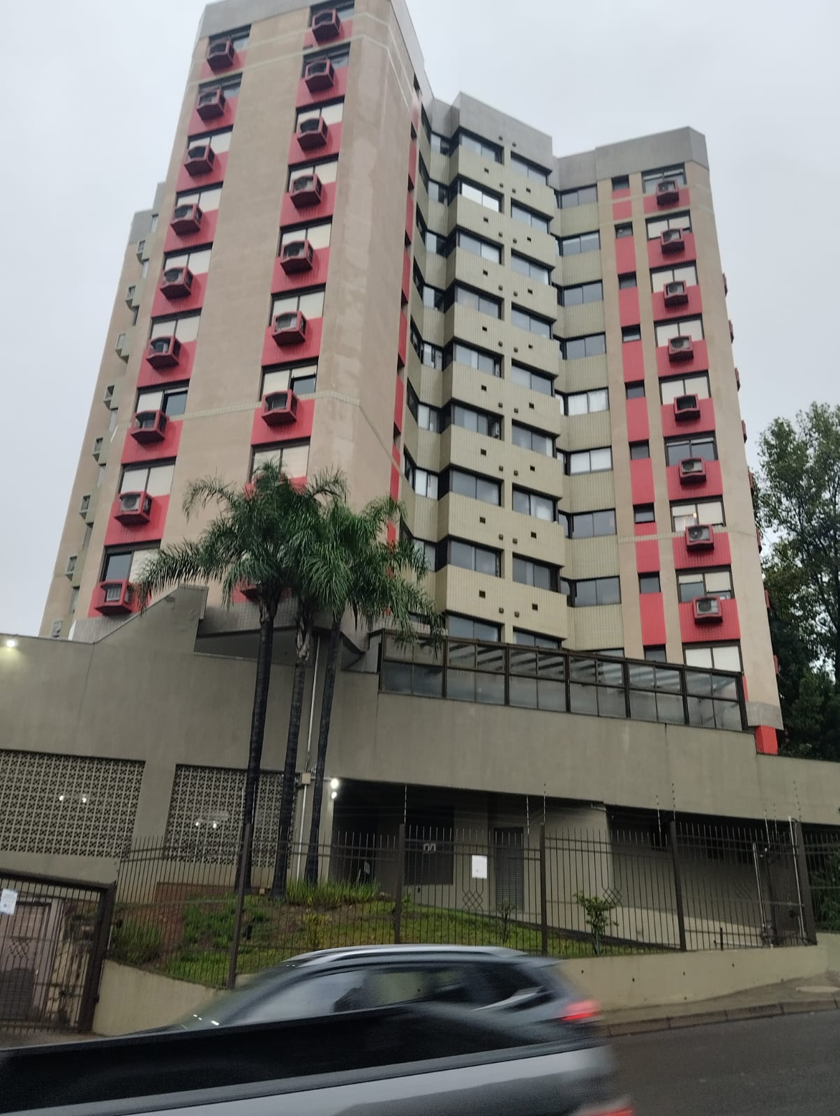 Porto Alegre/rs – O Espaço Estacionamento Nº 07, Do Edifício Província De Shiga, Nº 20 Da Alameda Raimundo Corrêa, Bairro Boa Vista, localizado em Porto Alegre - RS, bairro Boa Vista