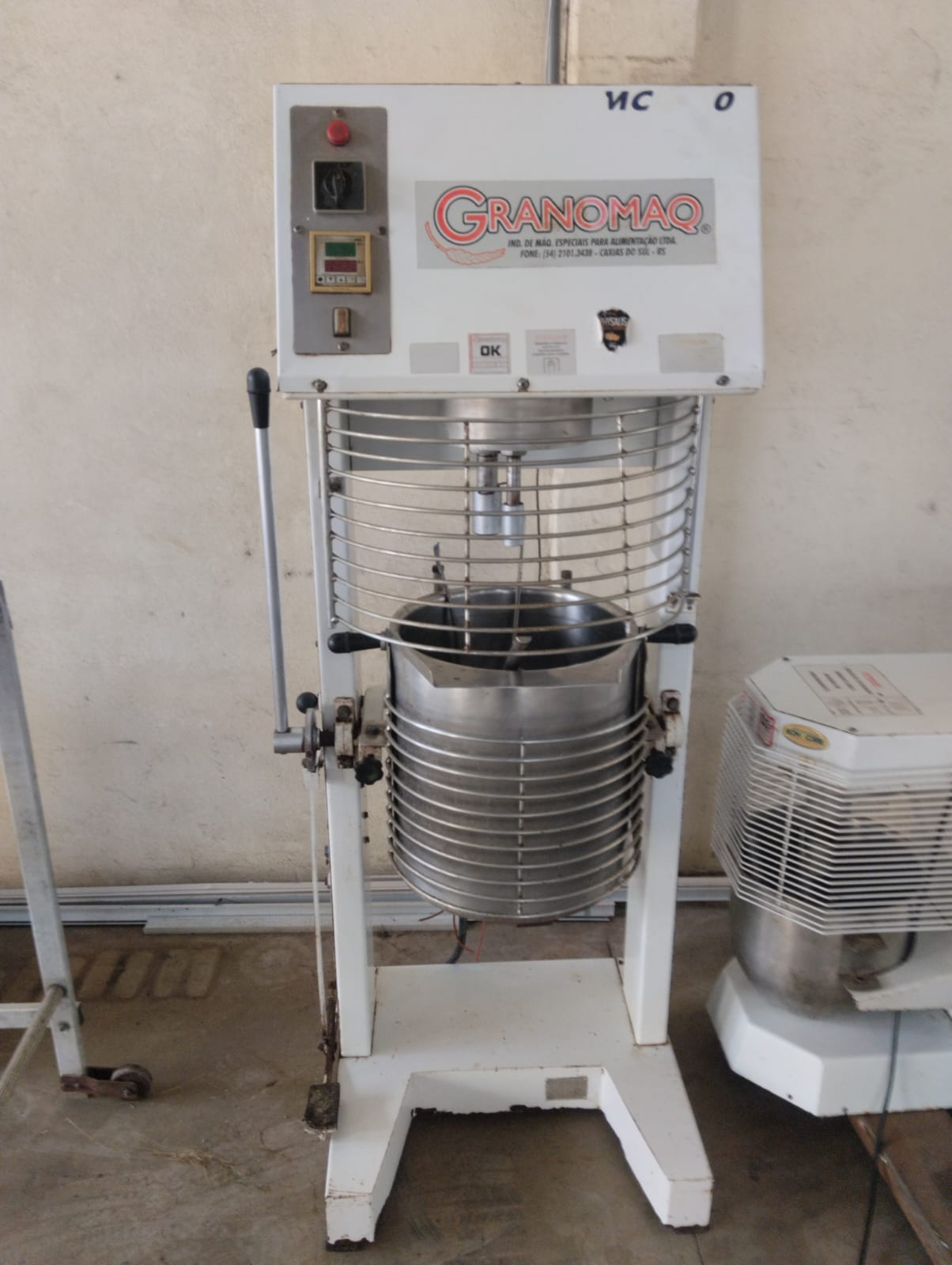 01 (um) MISTURELLA MARCA GRANOMAQ