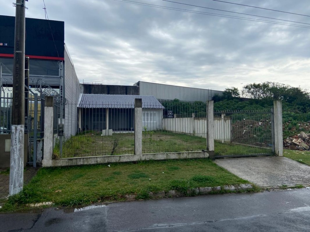 Alvorada/rs - Terreno Na Rua Vereador Serapião Goulart, S/nº, Bairro Parque Água Viva., localizado em Alvorada - RS