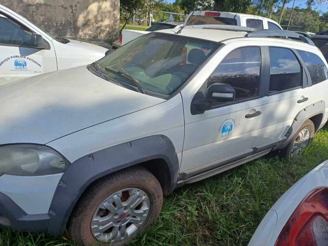LOTE 004 - AUTOMÓVEL FIAT/PALIO WK ADVEN FLEX, ANO/MODELO: 2008/2009, PLACA: IPL0179,