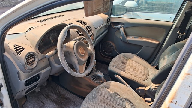 LOTE 024 - AUTOMÓVEL FIAT/SIENA ESSENCE 1.6, ANO/MODELO: 2013/2014, PLACA: JDE8C21