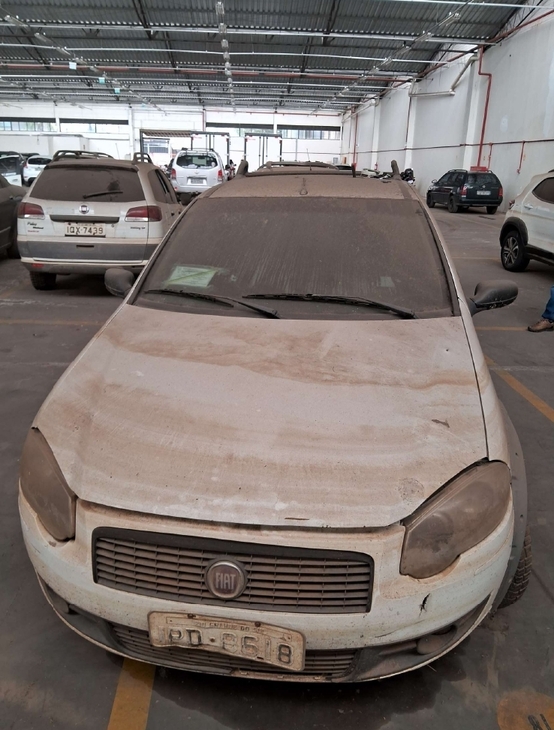 LOTE 005 - CAMINHONETE FIAT/STRADA TREK FLEX, ANO/MODELO: 2008/2009, PLACA: IPD8618