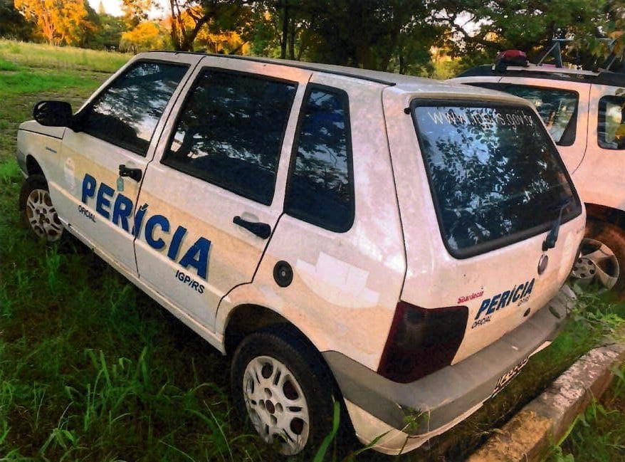 LOTE 016 - AUTOMÓVEL FIAT/UNO MILLE ECONOMY, ANO/MODELO: 2013, PLACA: IUZ3305