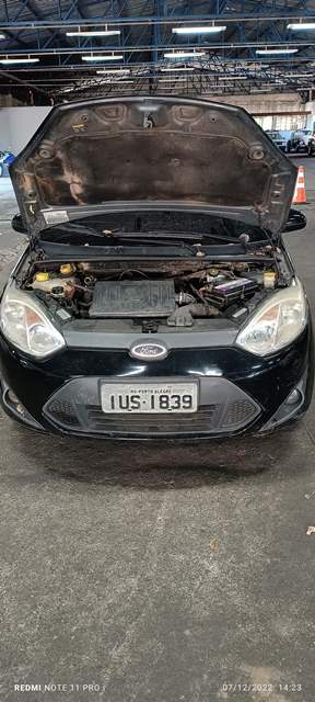 LOTE 011 - AUTOMÓVEL FORD/FIESTA 1.6 FLEX, ANO/MODELO: 2013/2014, PLACA: IUQ6967