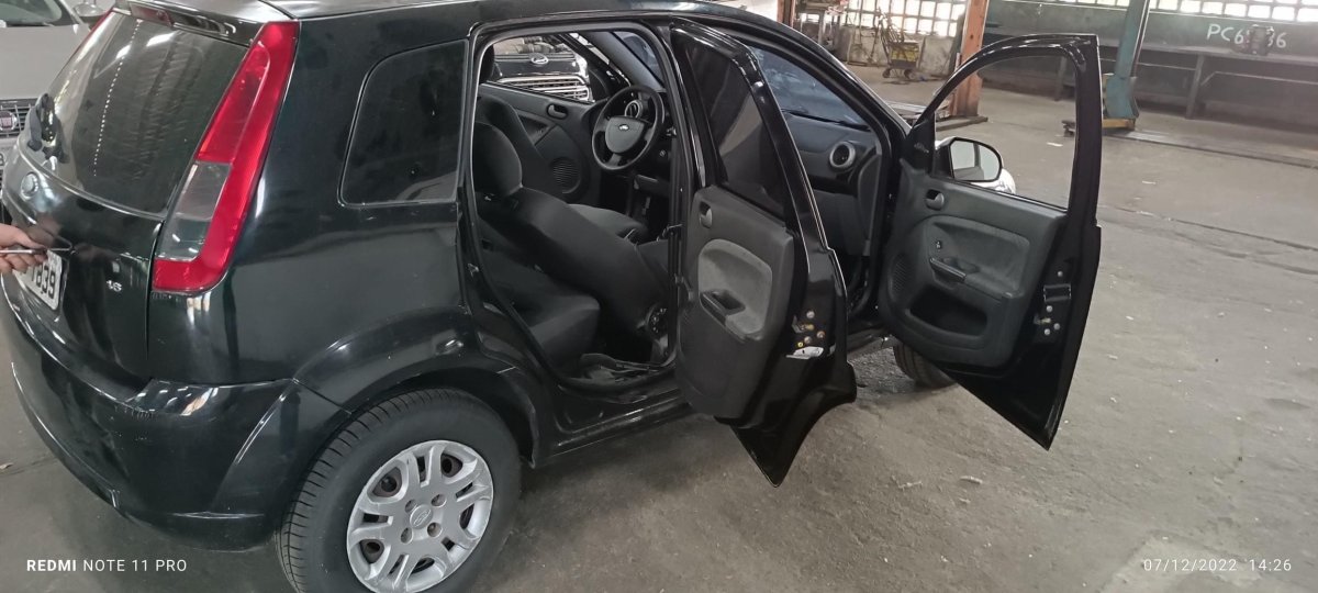 LOTE 011 - AUTOMÓVEL FORD/FIESTA 1.6 FLEX, ANO/MODELO: 2013/2014, PLACA: IUQ6967