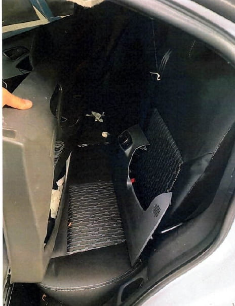 LOTE 013 - AUTOMÓVEL FORD/KA SE 1.5 HA B, ANO/MODELO: 2016/2017, PLACA: IXR0883