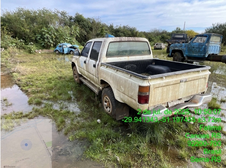 LOTE 007 - CAMIONETA I/TOYOTA HILUX 4CD DLX, ANO/MODELO: 1998/1999, PLACA: IIQ1605