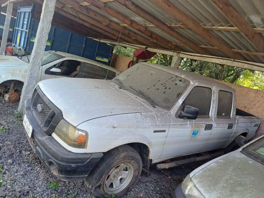 LOTE 002 - CAMINHONETE I/FORD RANGER XL 13P, ANO/MODELO: 2008/2009, PLACA: IPF8991