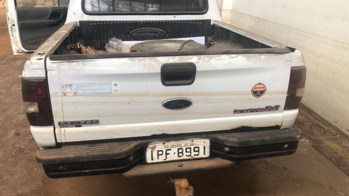 LOTE 002 - CAMINHONETE I/FORD RANGER XL 13P, ANO/MODELO: 2008/2009, PLACA: IPF8991