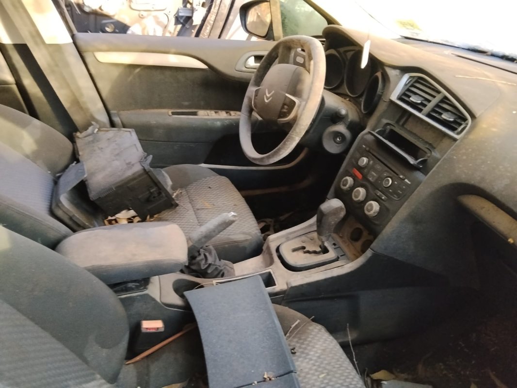 LOTE 020 - AUTOMÓVEL I/CITROEN C4L THP A ORIG, ANO/MODELO: 2016/2017, PLACA: IXS6F19,