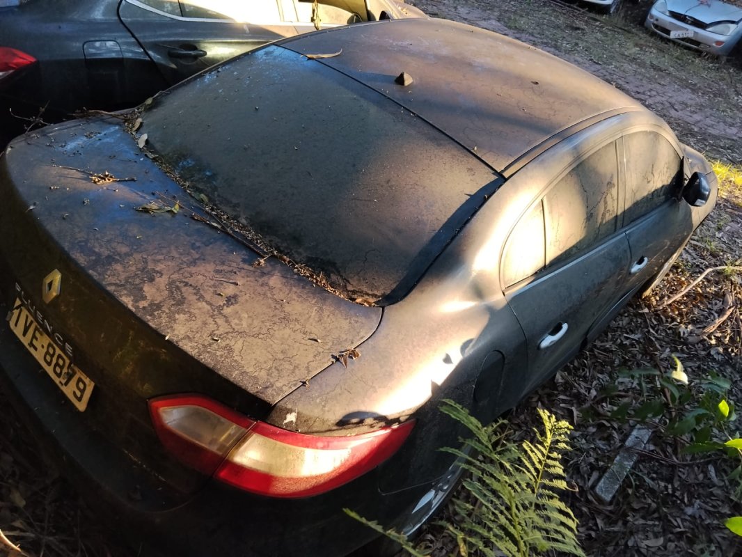 LOTE 021 - AUTOMÓVEL I/RENAULT FLUENCE DYN20M, ANO/MODELO: 2013/2014, PLACA: IVE8879